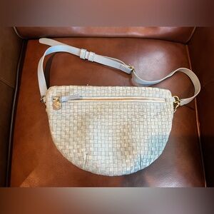 Clare V Grande Fanny